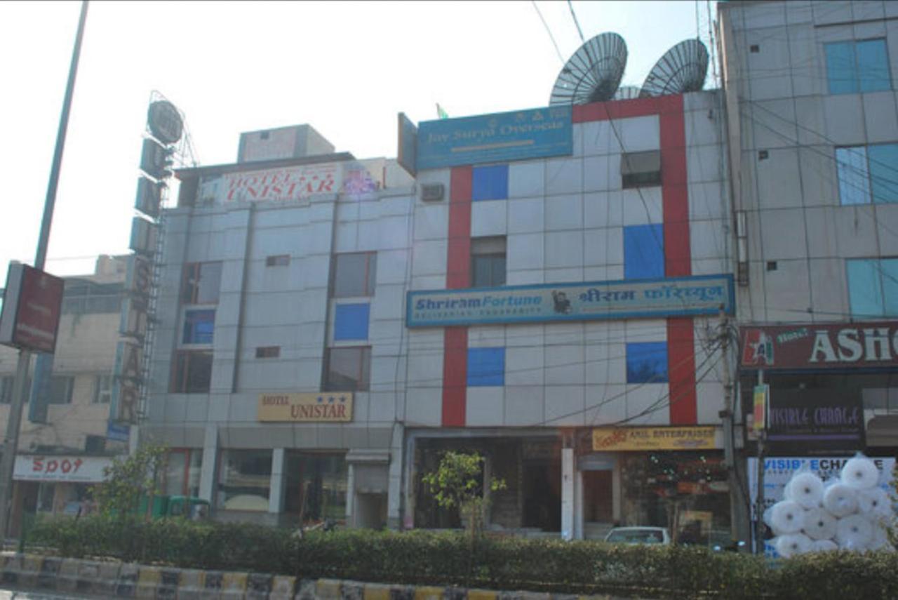 Hotel Unistar New Delhi Exterior photo